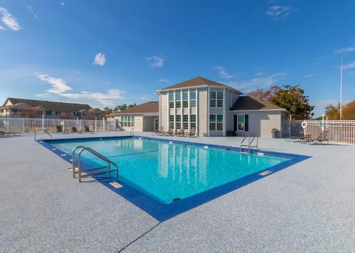 Full W/ Pool & Gym, Sleeps 4 * Gulf Shores